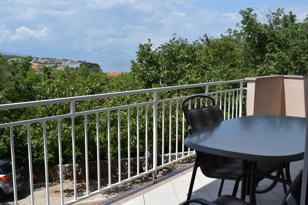 Apartments Green Oasis Malinska Luaran gambar
