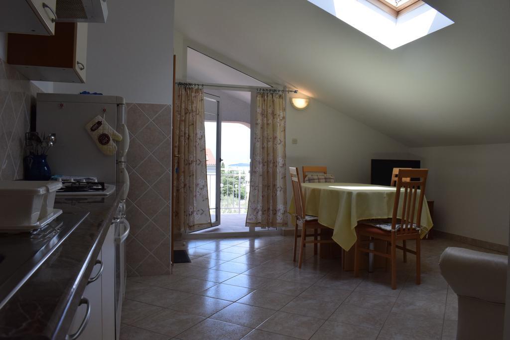 Apartments Green Oasis Malinska Luaran gambar