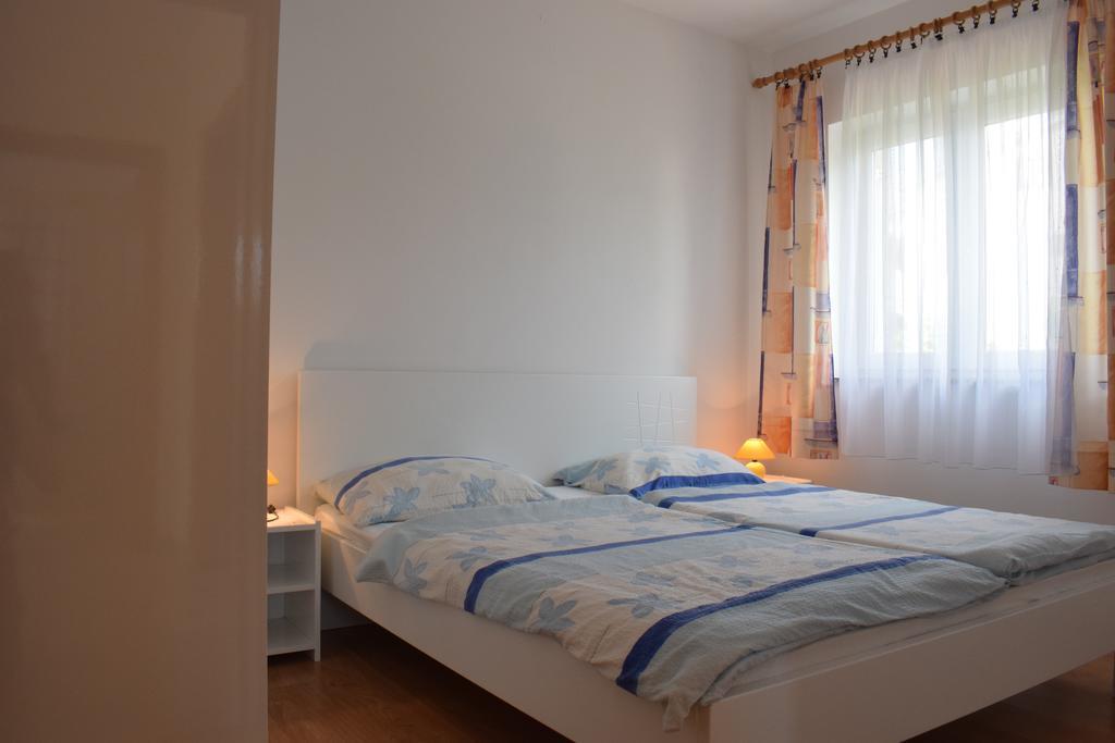 Apartments Green Oasis Malinska Luaran gambar